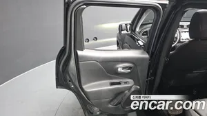 Jeep Renegade, 2020 — миниатюра 15