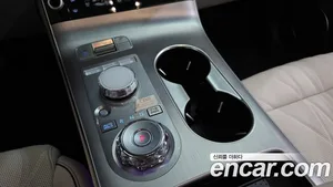 Genesis GV70, 2024 — миниатюра 12