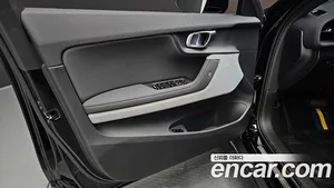 Polestar Polestar 2, 2023 — миниатюра 14