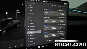 Tesla Model 3, 2024 — миниатюра 29