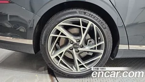 Genesis G90, 2022 — миниатюра 5