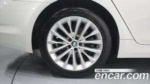 BMW 5-Series, 2018 — миниатюра 5