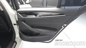 BMW 5-Series, 2018 — миниатюра 15