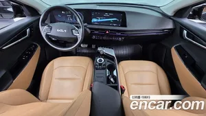 Kia EV6, 2022 — миниатюра 10