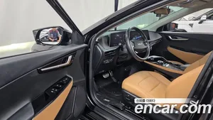 Kia EV6, 2022 — миниатюра 13