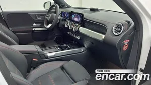 Mercedes-Benz EQB, 2025 — миниатюра 13
