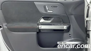 Mercedes-Benz EQB, 2025 — миниатюра 15