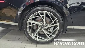 Genesis G90, 2022 — миниатюра 5