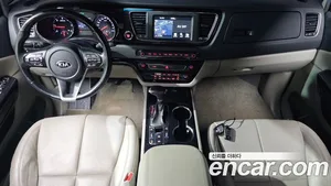 Kia Carnival, 2018 — миниатюра 10