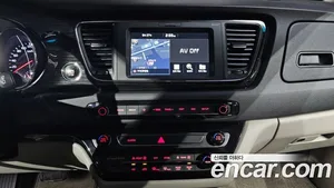 Kia Carnival, 2018 — миниатюра 20