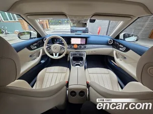 Mercedes-Benz E-Class, 2019 — миниатюра 13
