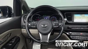 Kia Carnival, 2015 — миниатюра 18