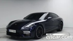 Porsche Panamera, 2021 — миниатюра 1