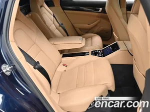 Porsche Panamera, 2021 — миниатюра 12