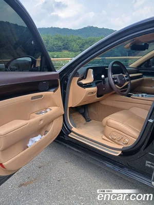 Genesis G90, 2023 — миниатюра 7