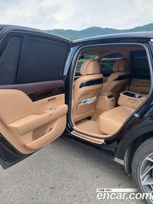 Genesis G90, 2023 — миниатюра 10