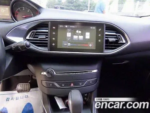Peugeot 308, 2014 — миниатюра 13