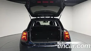 Mini Cooper, 2023 — миниатюра 20