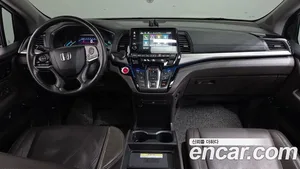 Honda Odyssey, 2017 — миниатюра 10