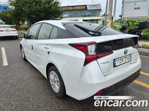 Toyota Prius, 2020 — миниатюра 4