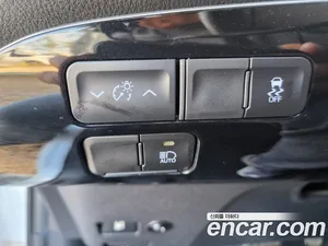 Toyota Prius, 2020 — миниатюра 10