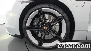 Porsche Taycan, 2021 — миниатюра 5