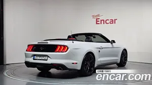 Ford Mustang, 2022 — миниатюра 2