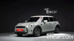 Mini Cooper, 2021 — миниатюра 1