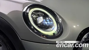 Mini Cooper, 2021 — миниатюра 8