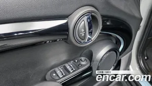 Mini Cooper, 2021 — миниатюра 29