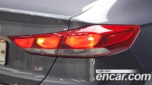 Hyundai Avante, 2018 — миниатюра 9