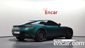 Astonmartin DB11, 2022 — миниатюра 1