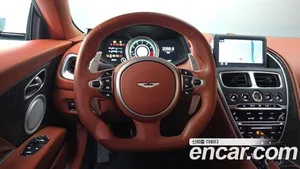 Astonmartin DB11, 2022 — миниатюра 18
