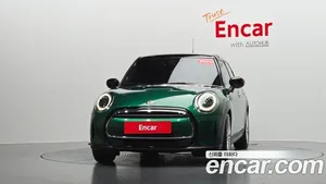 Mini Cooper, 2022 — миниатюра 2