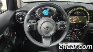 Mini Cooper, 2022 — миниатюра 17