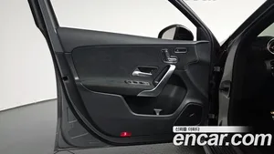 Mercedes-Benz A-Class, 2025 — миниатюра 13