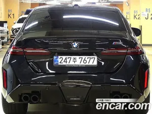 BMW M5, 2025 — миниатюра 8