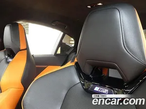 BMW M5, 2025 — миниатюра 17