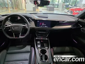 Audi RS e-tron GT, 2022 — миниатюра 7