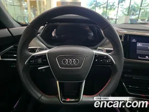 Audi RS e-tron GT, 2022 — миниатюра 14
