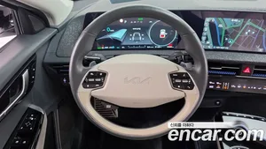 Kia EV6, 2023 — миниатюра 19