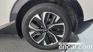 Kia EV6, 2023 — миниатюра 7