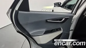 Kia EV6, 2023 — миниатюра 15