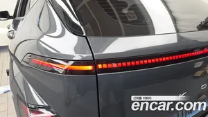 Hyundai Kona, 2023 — миниатюра 9