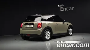 Mini Cooper, 2018 — миниатюра 2