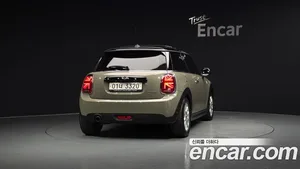 Mini Cooper, 2018 — миниатюра 4