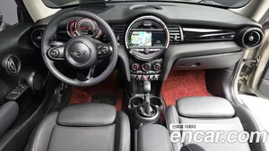 Mini Cooper, 2018 — миниатюра 10