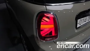 Mini Cooper, 2018 — миниатюра 9