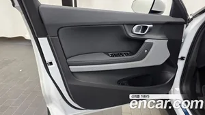Polestar Polestar 2, 2022 — миниатюра 14