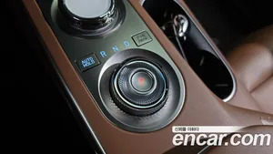 Genesis GV70, 2022 — миниатюра 12
